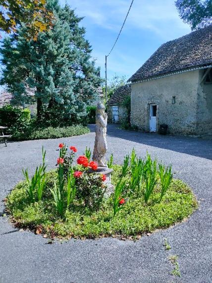 Rêves de Gamins, Chambre de droite, 4 couchages dans gîte de campagne La Camusière, proche du Pôle Européen et du circuit des 24h Champagné Extérieur photo